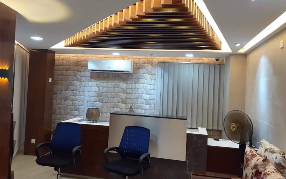 Reception desk