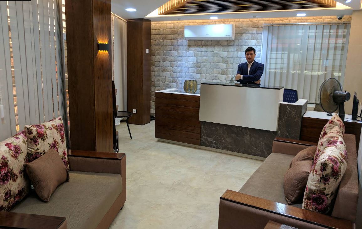 Hotel Address Inn reception and lobby